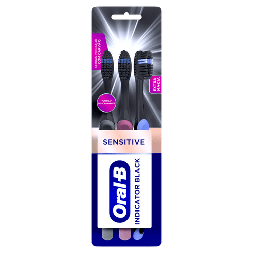 Escova de Dente Indicator Black Sensitive 3 Unidades Extra Macia com Carvão Oral-B